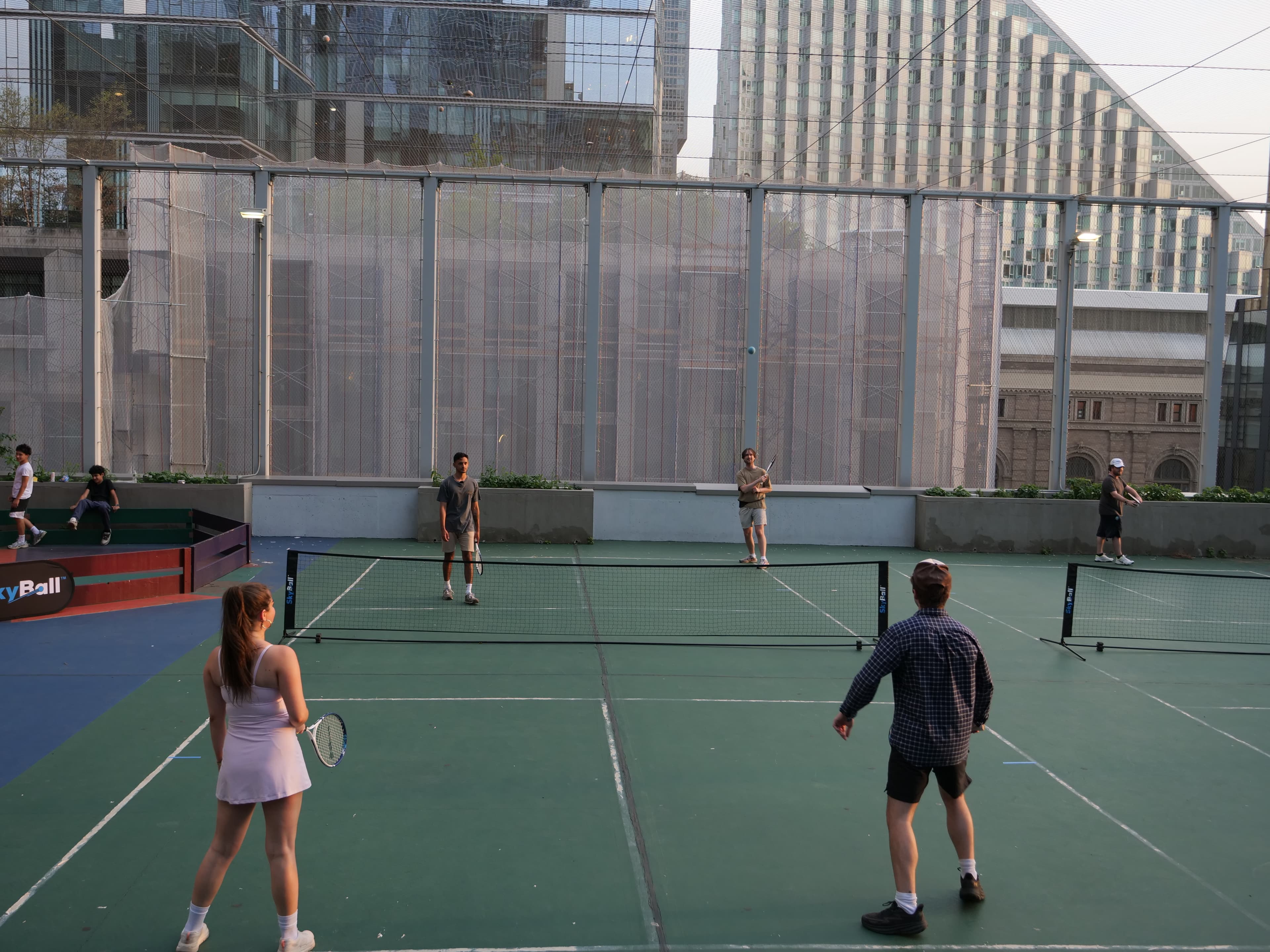 Overview graphic outlining the official SkyBall rules.